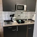 Bunte Ferienhaussiedlung * Rheinsberg