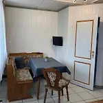 Bunte Ferienhaussiedlung Holiday park