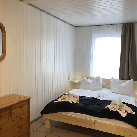 Bunte Ferienhaussiedlung *