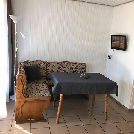 Bunte Ferienhaussiedlung Holiday park