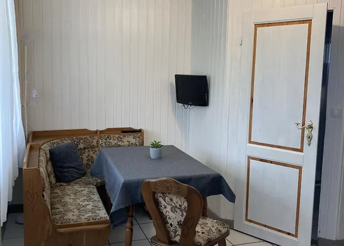 Bunte Ferienhaussiedlung Village de vacances *