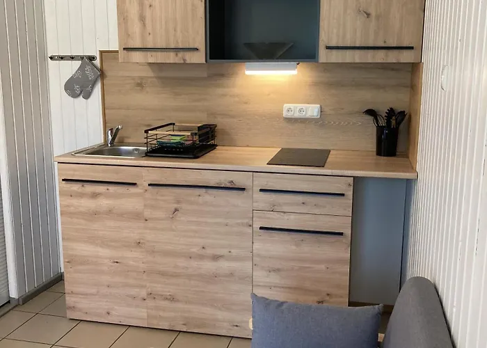 假日公园 Bunte Ferienhaussiedlung 赖因斯贝格