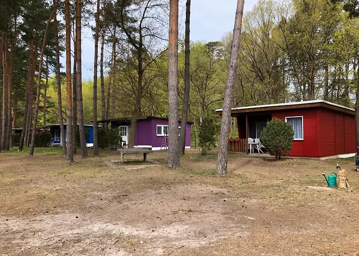 Bunte Ferienhaussiedlung Village de vacances Rheinsberg